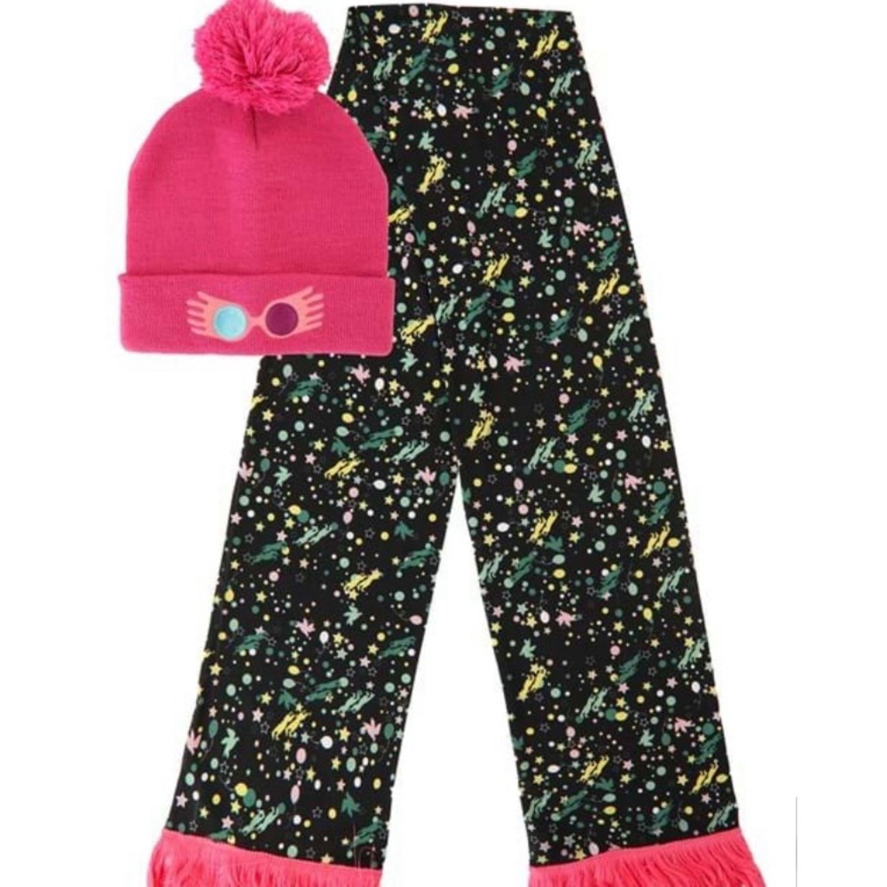 Adult Harry Potter Luna Lovegood Winter Scarf and Knit Hat Set